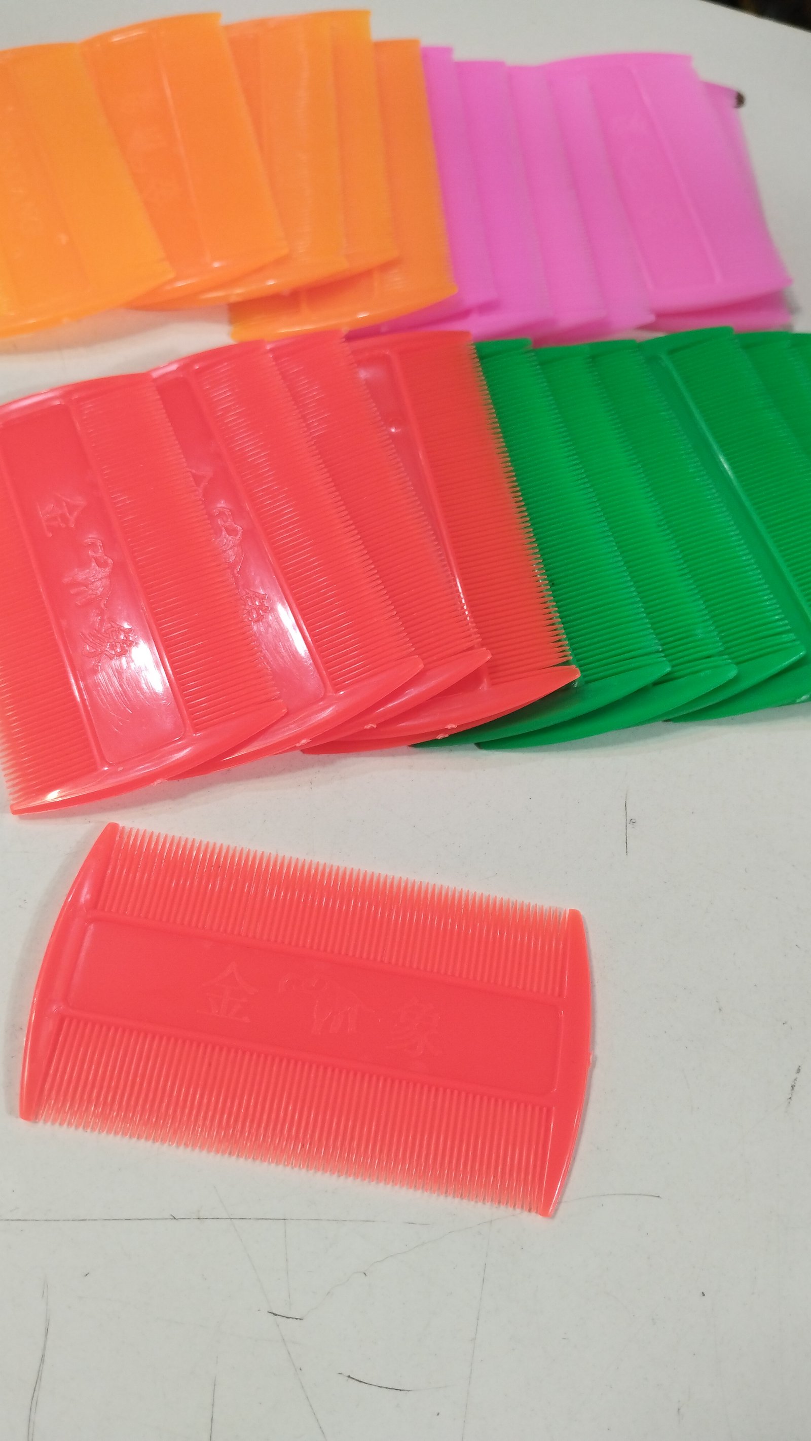 PEINE PIOJO PLASTICO