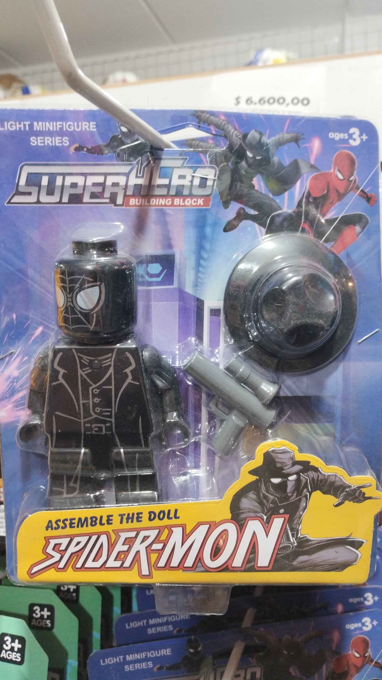 MUÑECO LES SPIDERMAN