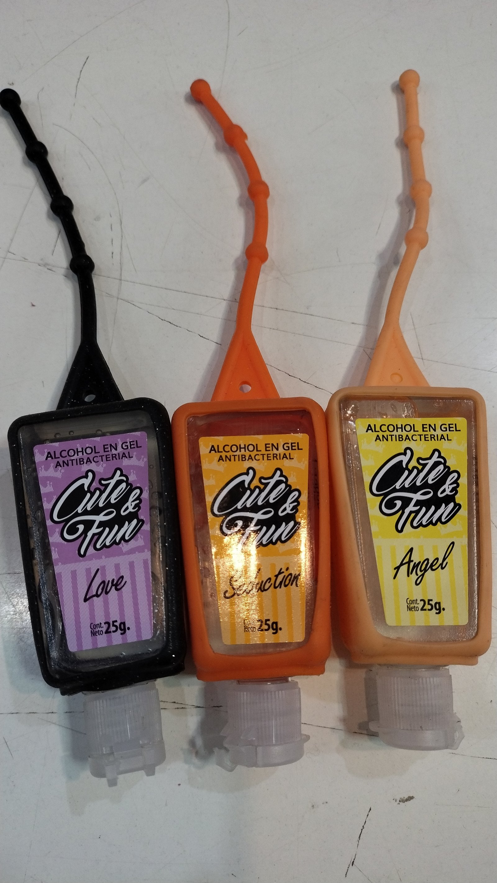 ALCOHOL CARTERA PERSONAJE