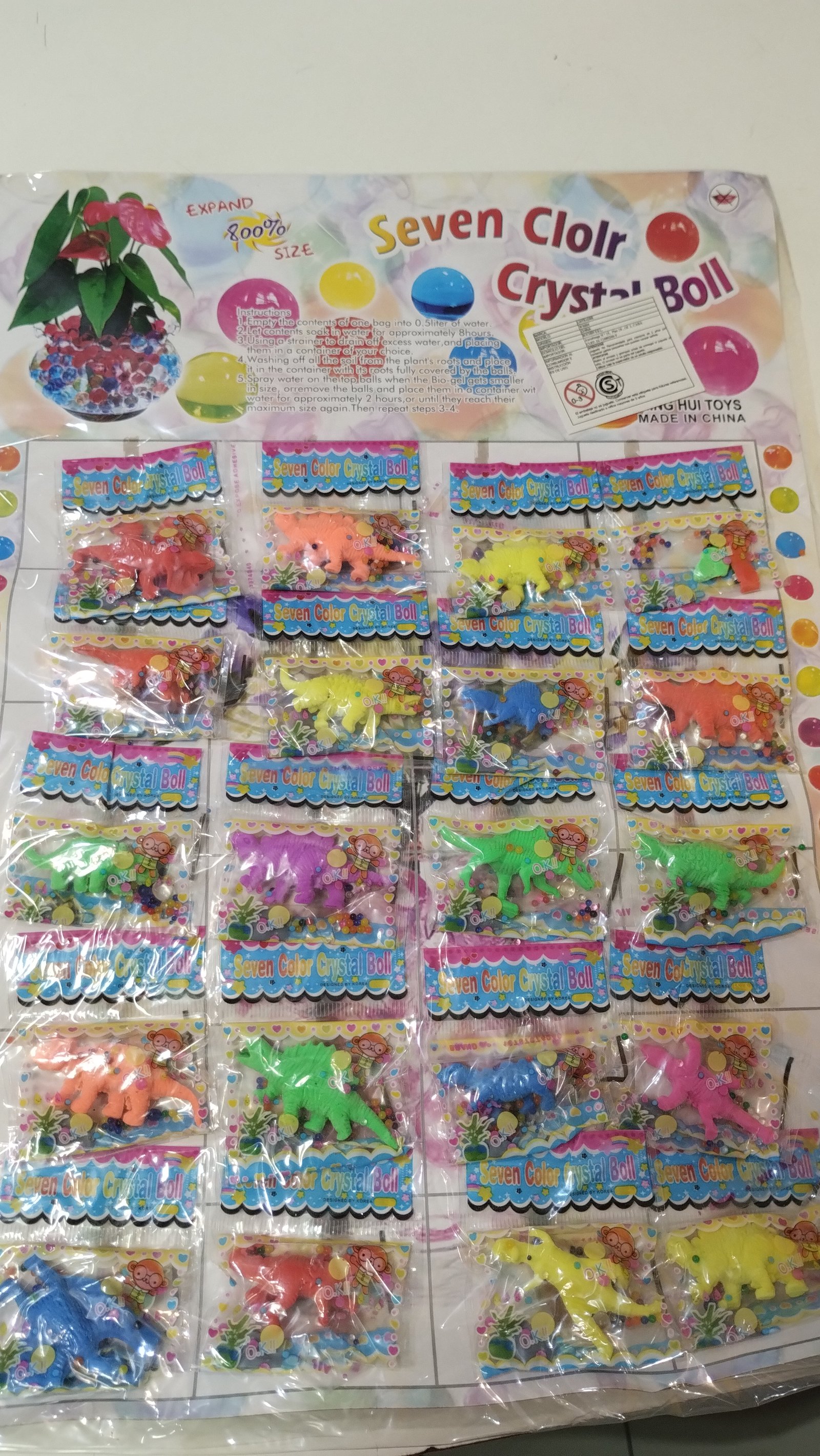 DINO CRECE EN EL AGUA